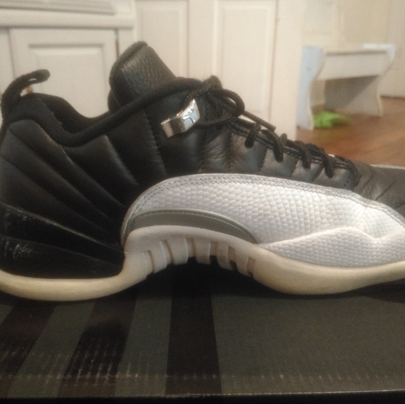 COPY - Nike Air Jordan 12 XII Retro Low Playoffs Black Re - Picture 8 of 11